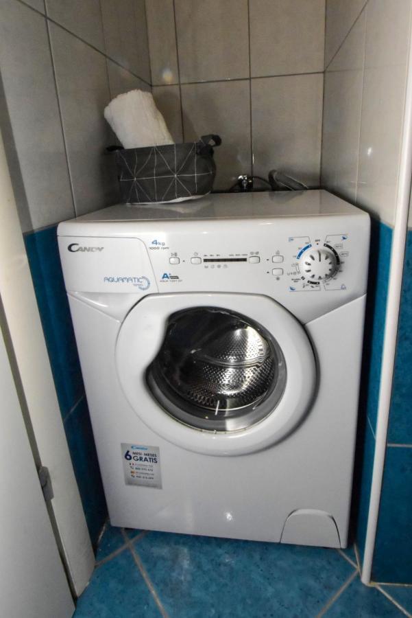 Apartman Smilje Rab Town Esterno foto